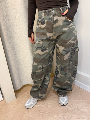 Camo pants | Oversized balloon fit