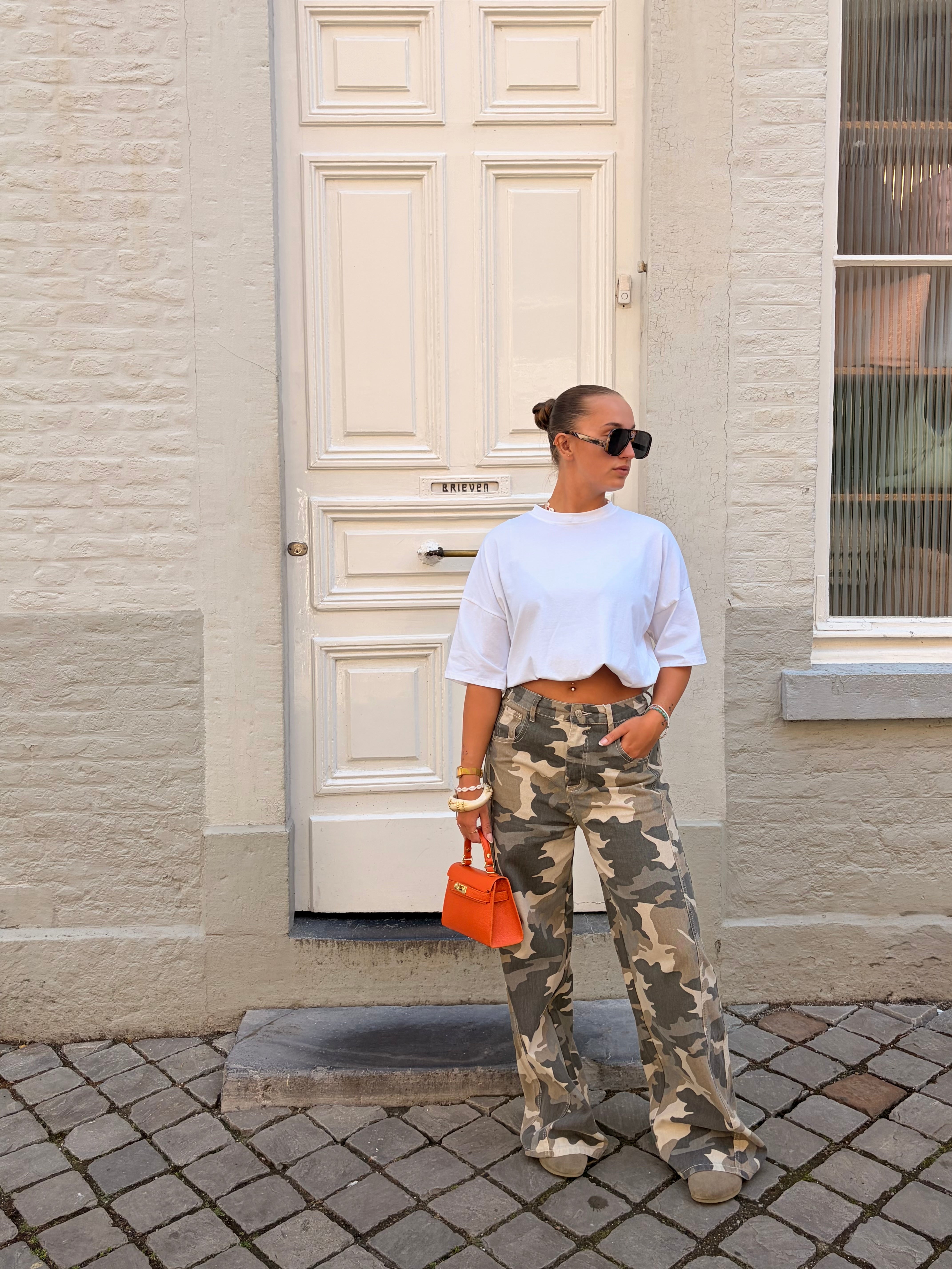 Baggy camo jeans