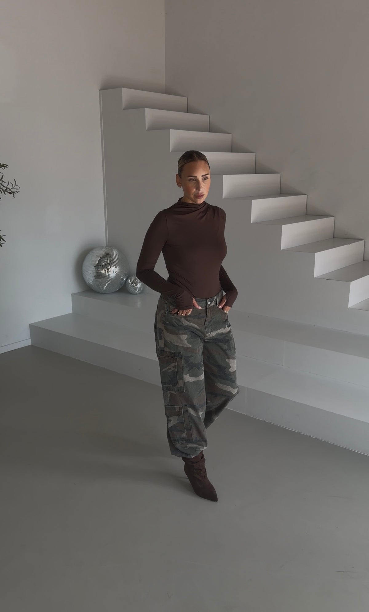 Baggy camo jeans