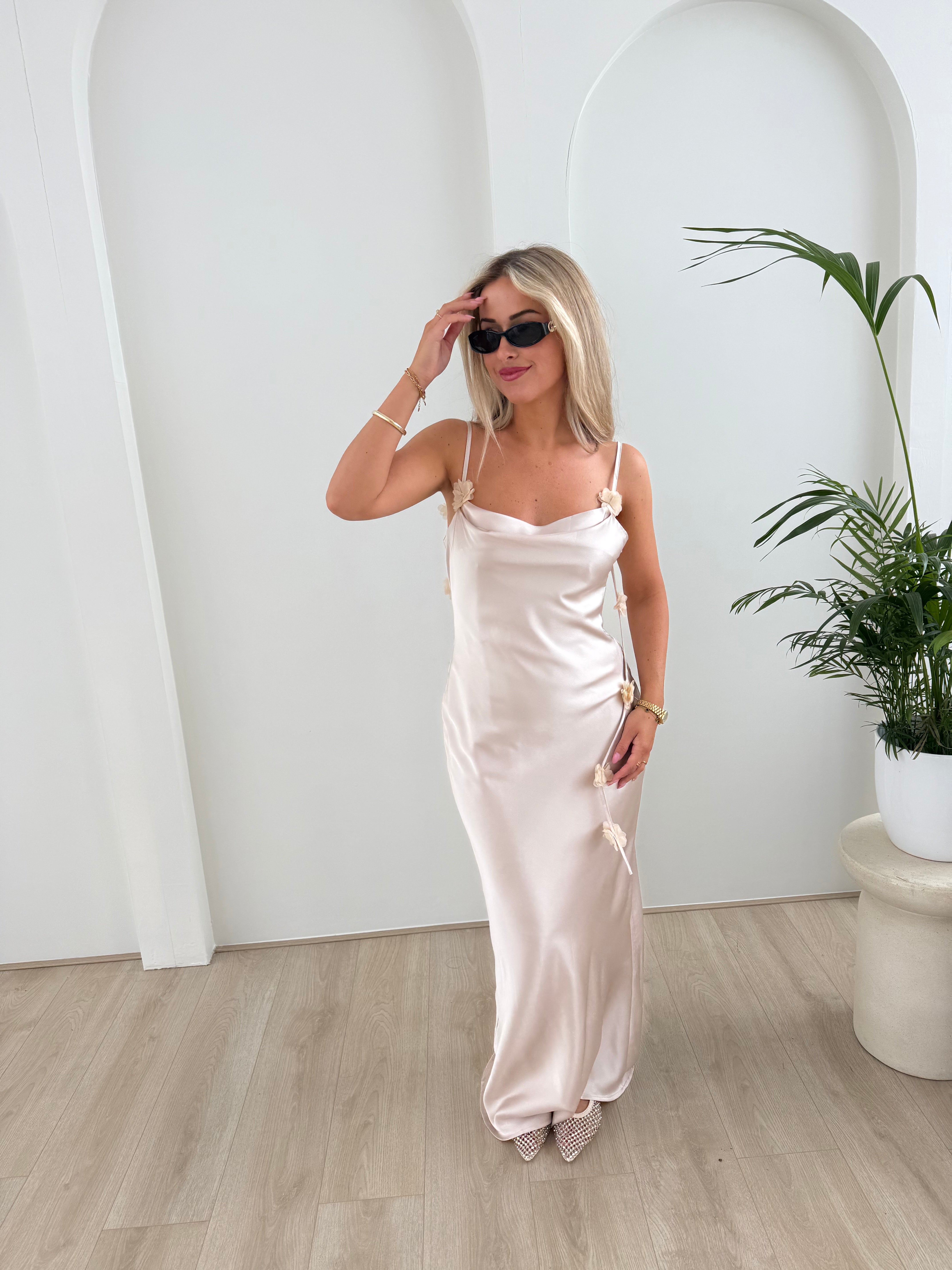 Satin dress | Flowers