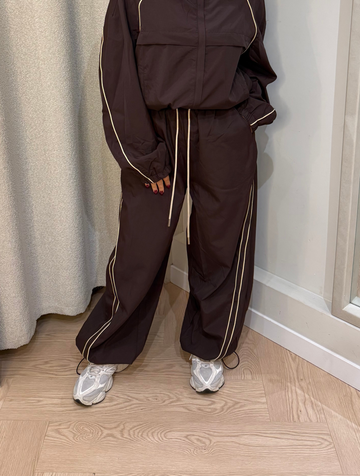 Tracksuit | Burgundy pants