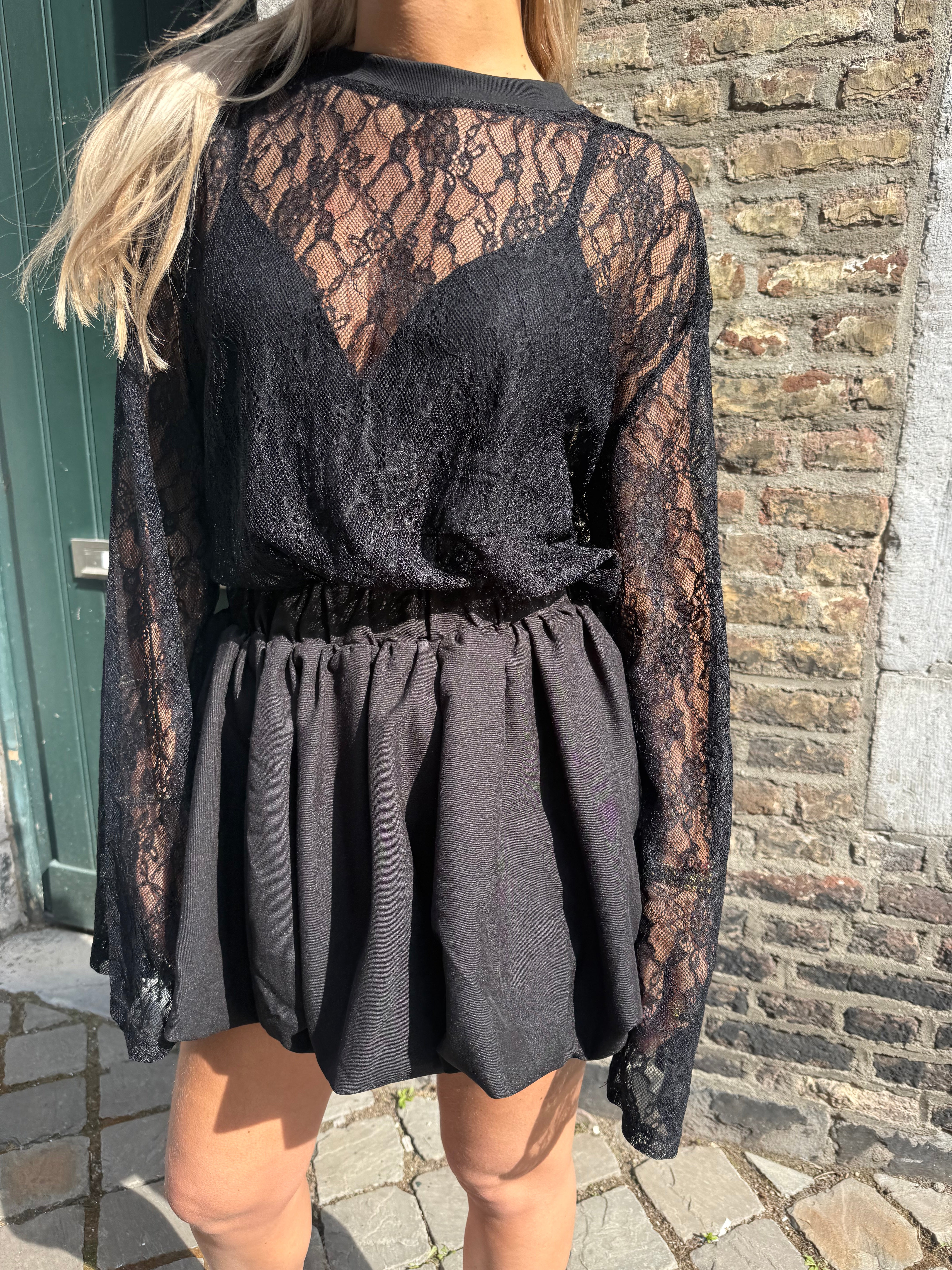 Lace oversized tee | Black