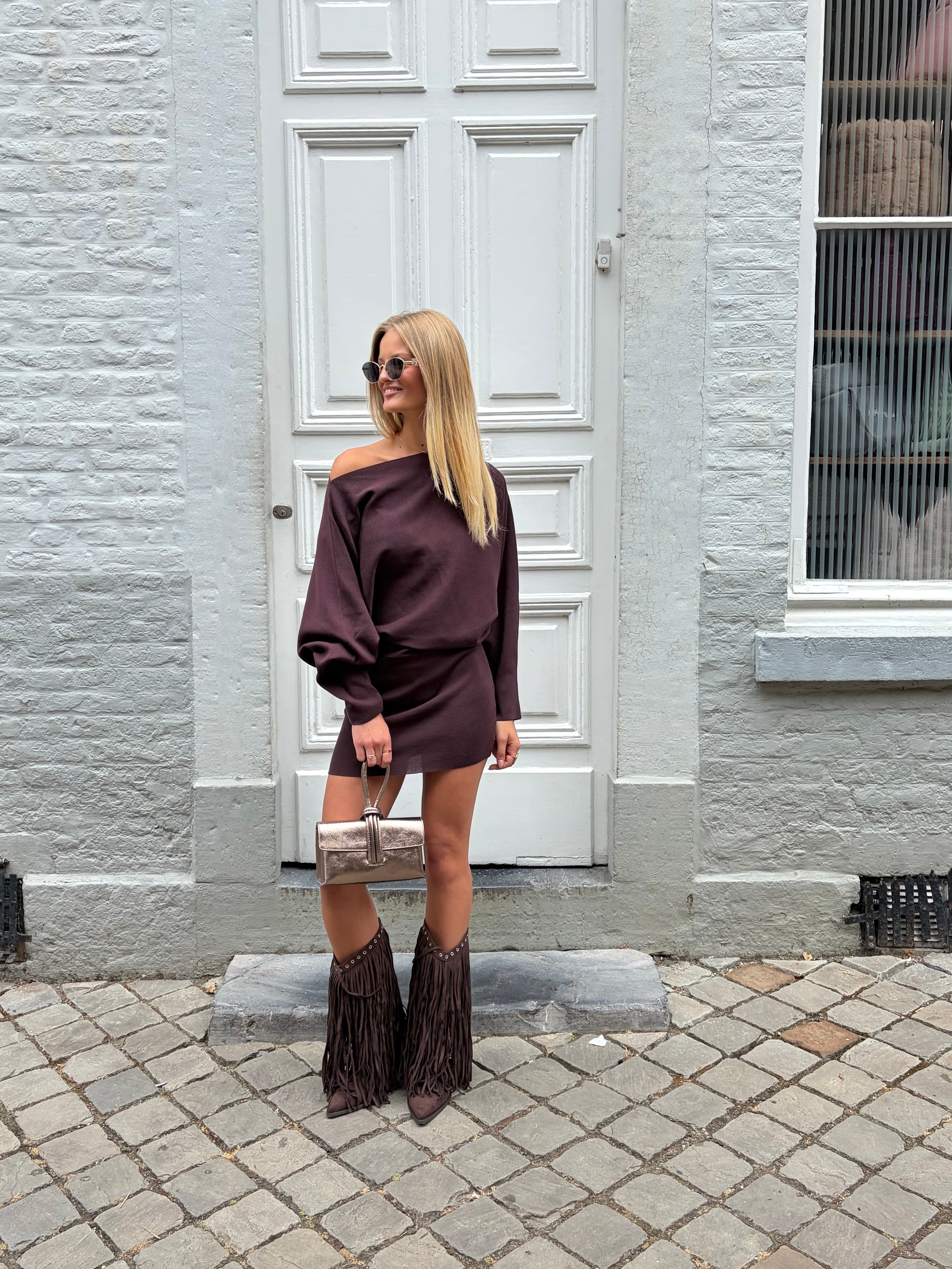 Off shoulder dress | Bruin