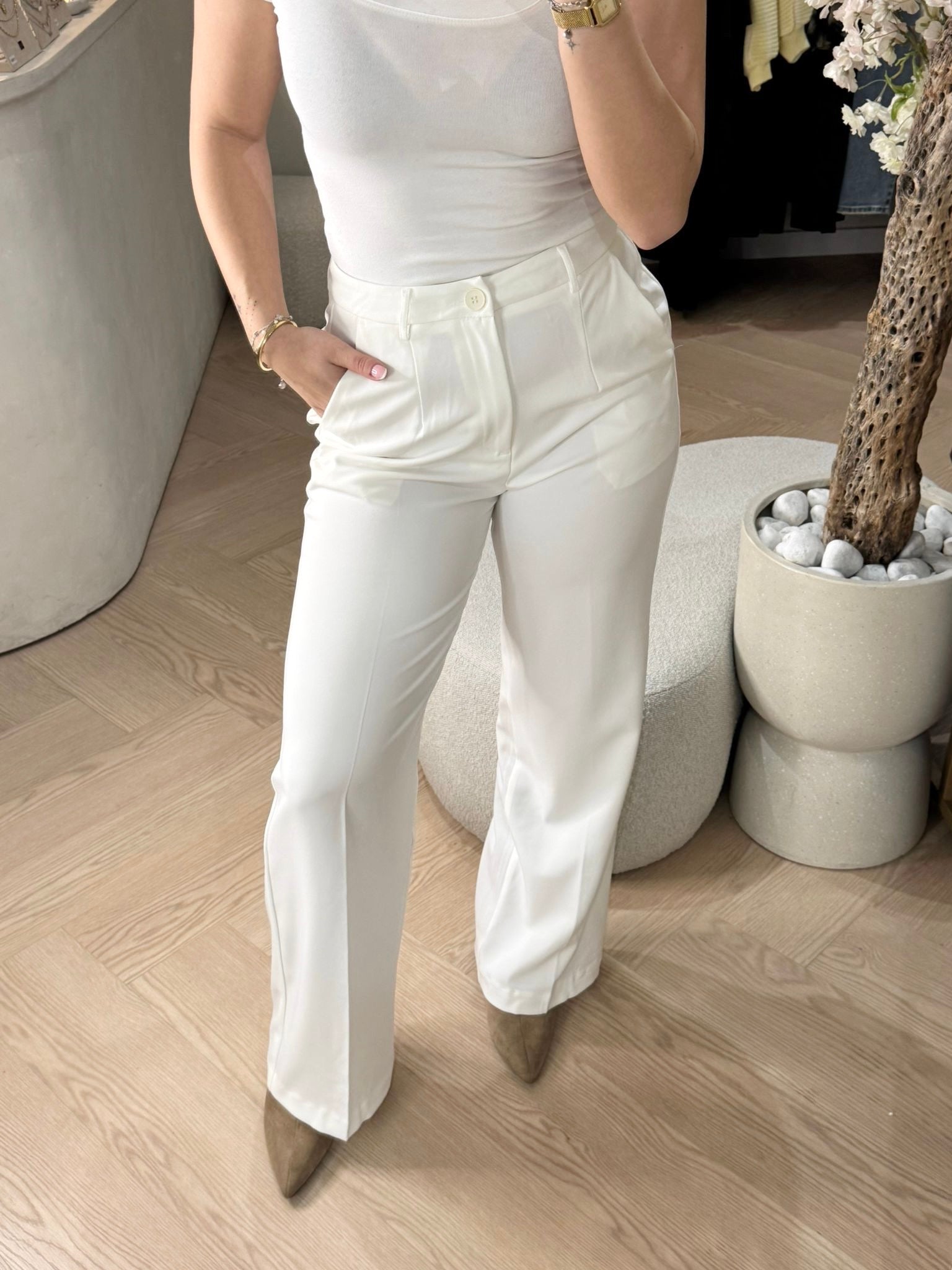 Classic pantalon | Musthave in your closet!