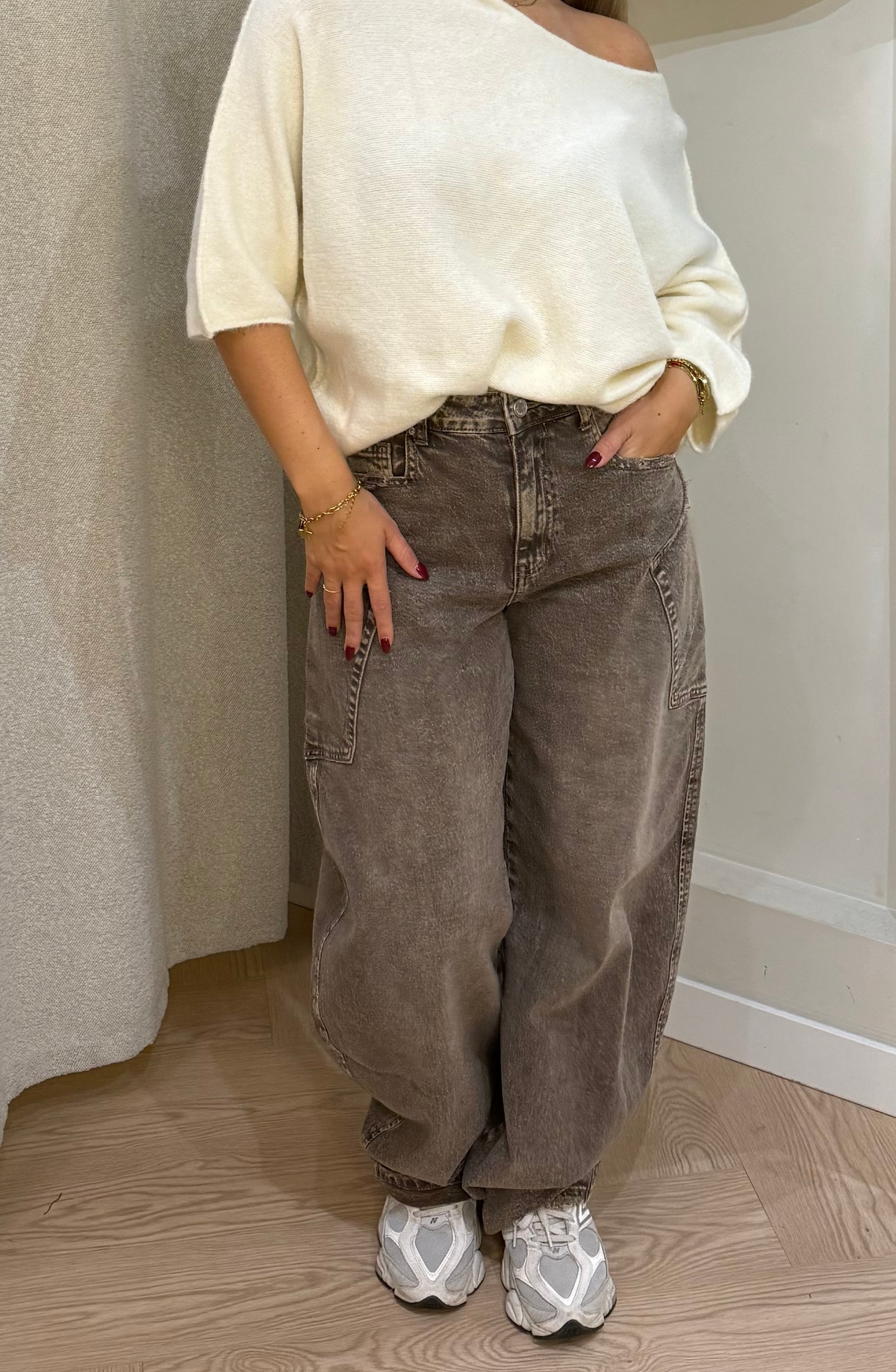 Your favorite baggy balloon jeans