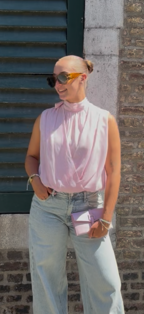 Overlay balloon top